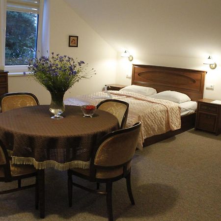 Elena Hotel Palanga Bagian luar foto